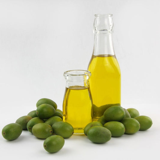 Why Extra Virgin Olive Oil is the Healthiest Choice for Pakistani Kitchens